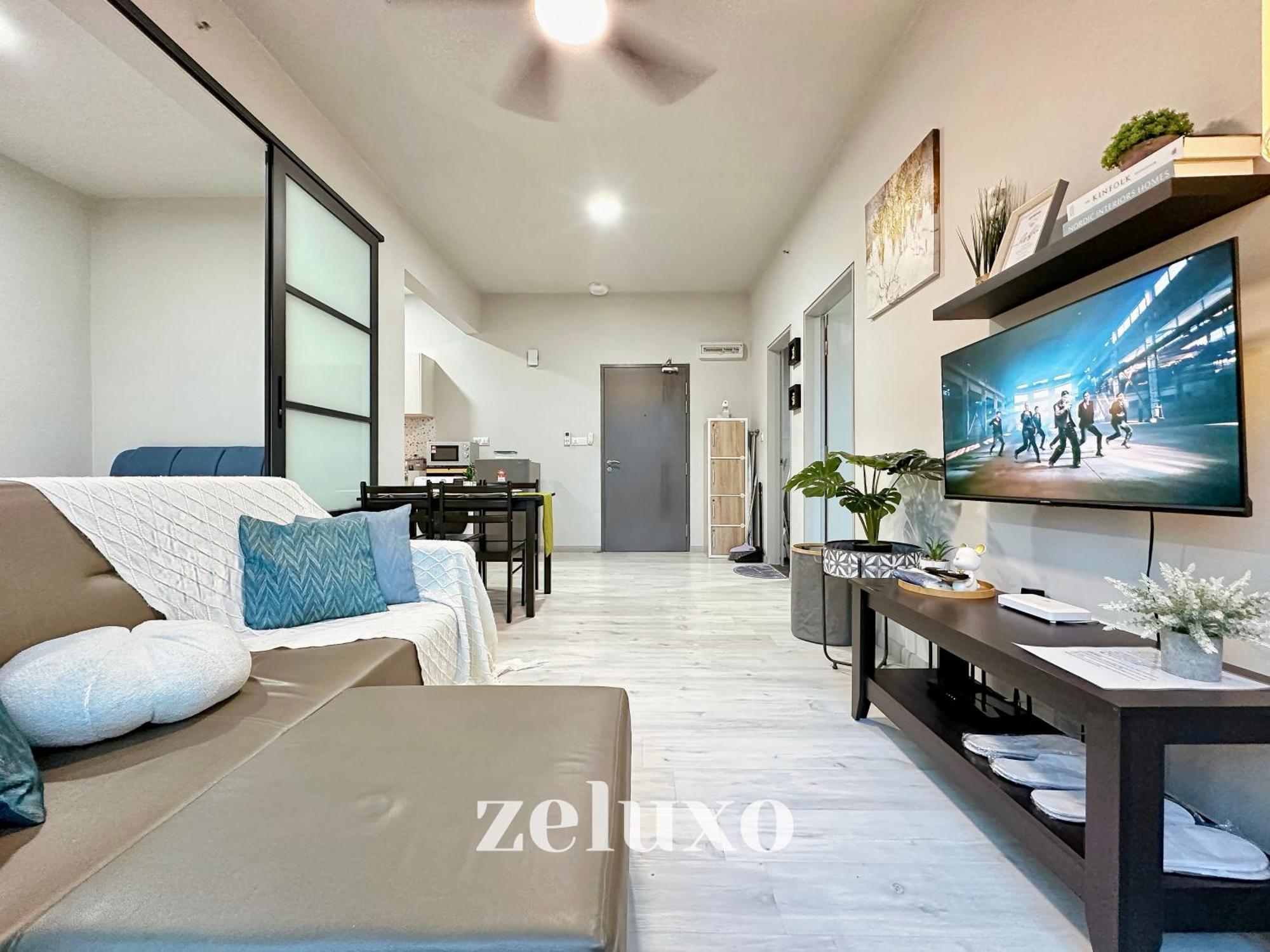 #2 Jesselton Quay Pads By Zeluxo *